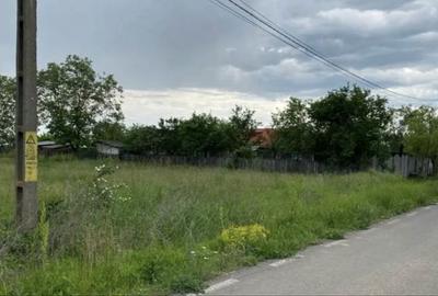 Teren de 7000 mp, în Tărtășești - 3