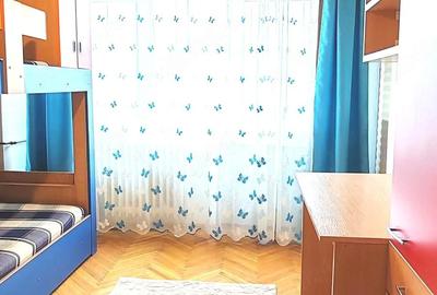 Apartament cu 3 camere decomandat în Gorjului