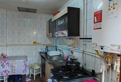 Soseaua Chitilei, zona Infratirii, casa suprafata 71, 3 camere, teren 100mp - 8