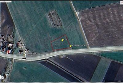 Teren de 4400 mp, în Sânpaul - 3