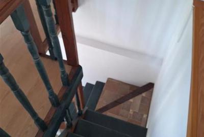 Casă individuală cu 6 camere cu Canalizare în Exterior Est - 21
