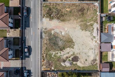 Teren Construcții intravilan de 775 mp, în Central - 4