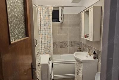 Apartament cu 3 camere semidecomandat în Lujerului - 1