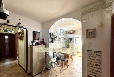 Apartament 3 camere, decomandat, centrala termica, Republic - 12