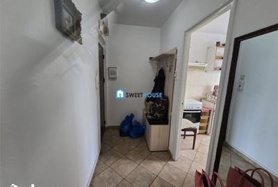 Apartament cu 3 camere semidecomandat în Central - 5