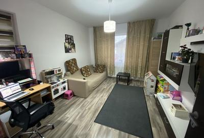 Apartament cu 2 camere decomandat în Exterior Vest - 7