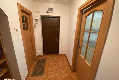 Apartament cu 3 camere în Decebal - 8