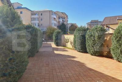 Casă cu 7 camere cu Teren 700 Mp în Central - 3