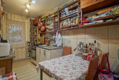 Apartament cu 3 camere in cartierul Racadau - 8