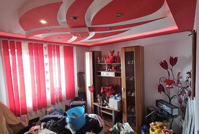 Apartament cu 3 camere semidecomandat în Central - 4