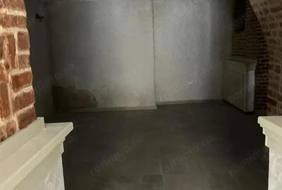 De inchiriat spatiu comercial, fost restaurant, reamenajat total, 220 mp,cu vitrina,zona P-ta Unirii - 16