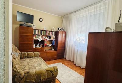 Apartament cu 2 camere semidecomandat în Valenta - 5