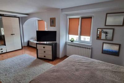 Apartament cu 4 camere decomandat în Ultracentral - 1