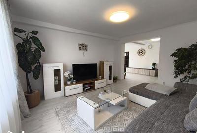 Casă cu 4 camere cu Teren 720 Mp în Criș - 6