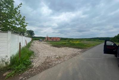 Proprietar vand  lot teren intravilan  Balotesti langa  padure - 2