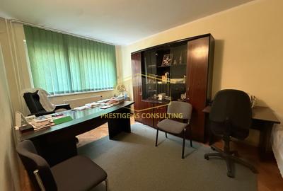 Spațiu comercial, de 67 mp, în Spitalul Județean - 4