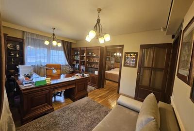 Casă cu 8 camere cu Teren 50 Mp în Aviației - 4