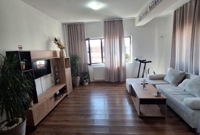 Apartament cu 3 camere decomandat în Central - 6