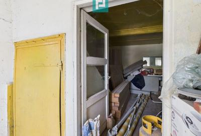Casă individuală cu 3 camere cu Canalizare în Central - 28
