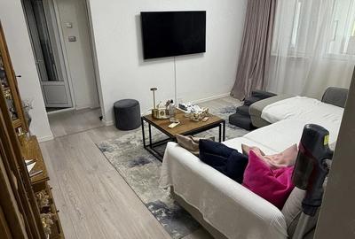 Apartament cu 3 camere semidecomandat în Craiovița Nouă - 4