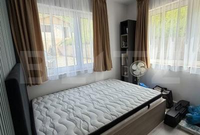 Casă cu 6 camere cu Teren 1875 Mp în Luna - 15