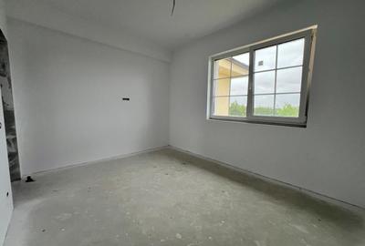 Duplex cu 5 camere cu Teren 300 Mp în Giarmata - 13