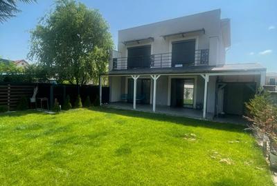 Casă individuală cu 3 camere în Dumbrăvița