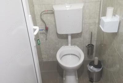 Spațiu comercial, de 143 mp, în Central - 1