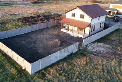 Casa individuala - garaj - zona linistita-utilitati in lucru. - 3