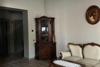 Casă cu Teren 630 Mp în Titulescu - 9