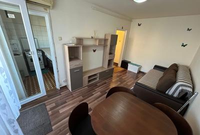 Garsonieră semidecomandată, mobilată în Panduri