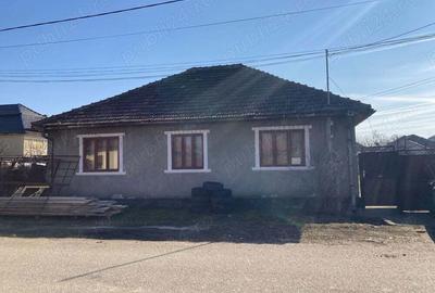 Vand Casa in Sebi? - 3
