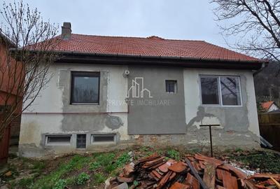 Casă individuală cu 2 camere cu Canalizare în Est - 14