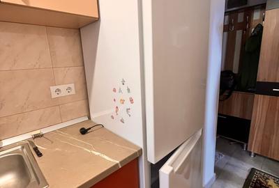 Apartament cu o cameră,etaj 2,zona Metalurgie+loc de parcare - 9