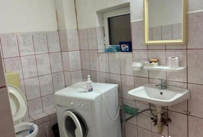 Casă cu 7 camere cu Teren 266 Mp în Central - 2