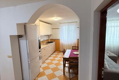 Apartament cu 3 camere decomandat, mobilat în Eroii Revoluției - 4