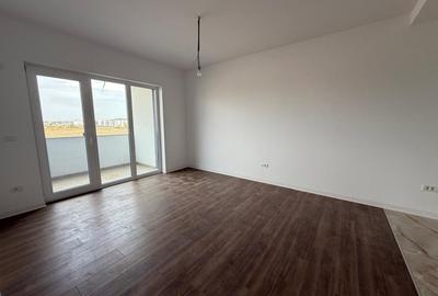 Apartament 2 camere, etaj 2/3 in Giroc-Hotel IQ - 1
