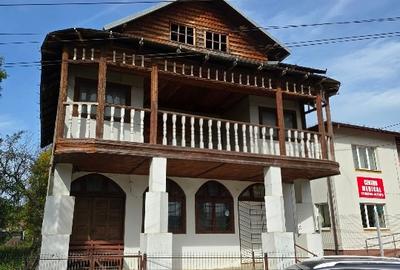 Casa de vanzare sat Ostrovu Prahova central
