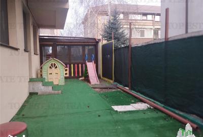 Casă cu 4 camere cu Canalizare în Central - 13