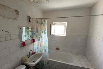 Apartament cu 3 camere decomandat în Central - 2