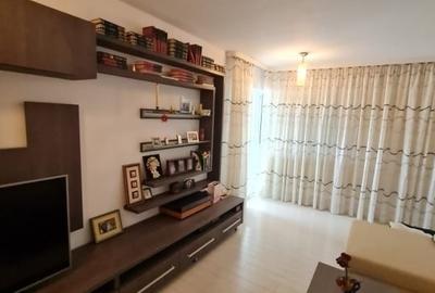 Apartament cu 2 camere semidecomandat în Centru Civic