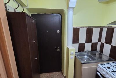 Camera de camin mobilata ?i utilata-Valea Ro?ie, Craiova - 3