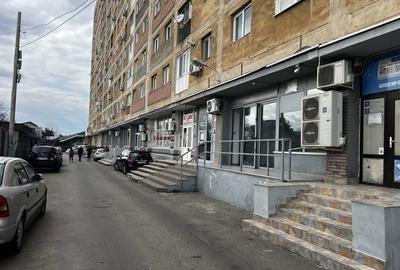 Spațiu comercial, de 76 mp, în Central - 3