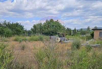 Teren de vanzare, Campia Turzii,  zona cu acces rapid la autostrada - 8