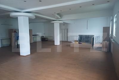 Spa?iu comercial de inchiriat, 150 mp, in zona Piata Mica Spa?iu comercial de inchiriat, 150 mp, in zona Piata Mica - 6