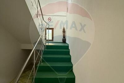 Pensiune cu 23 camere de vanzare in Mamaia Sat - 9