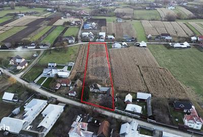 Casă cu 3 camere cu Teren 6100 Mp în Frătăuții Noi - 9