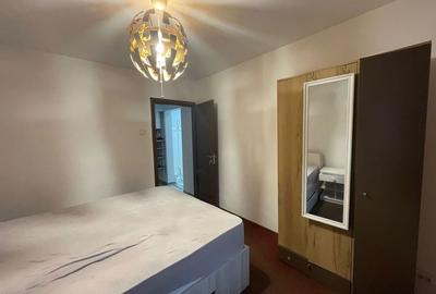 Apartament cu 2 camere decomandat în Teiul Doamnei - 9
