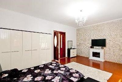 Casa P+1E si teren 370 mp, singur in curte - Piata Centrala - 8