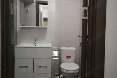 Apartament cu 3 camere decomandat în Cotroceni - 2